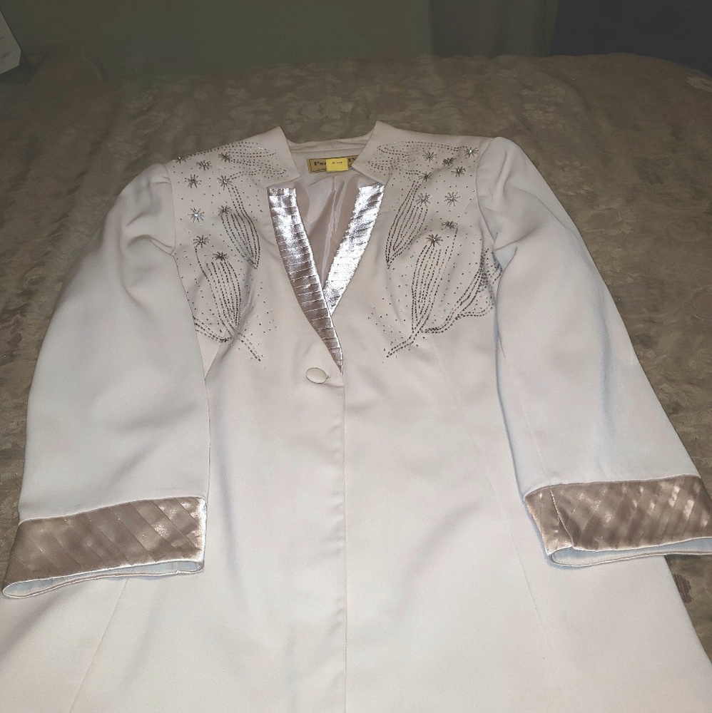 Psalm: CIV SUIT - Picture 3 of 8